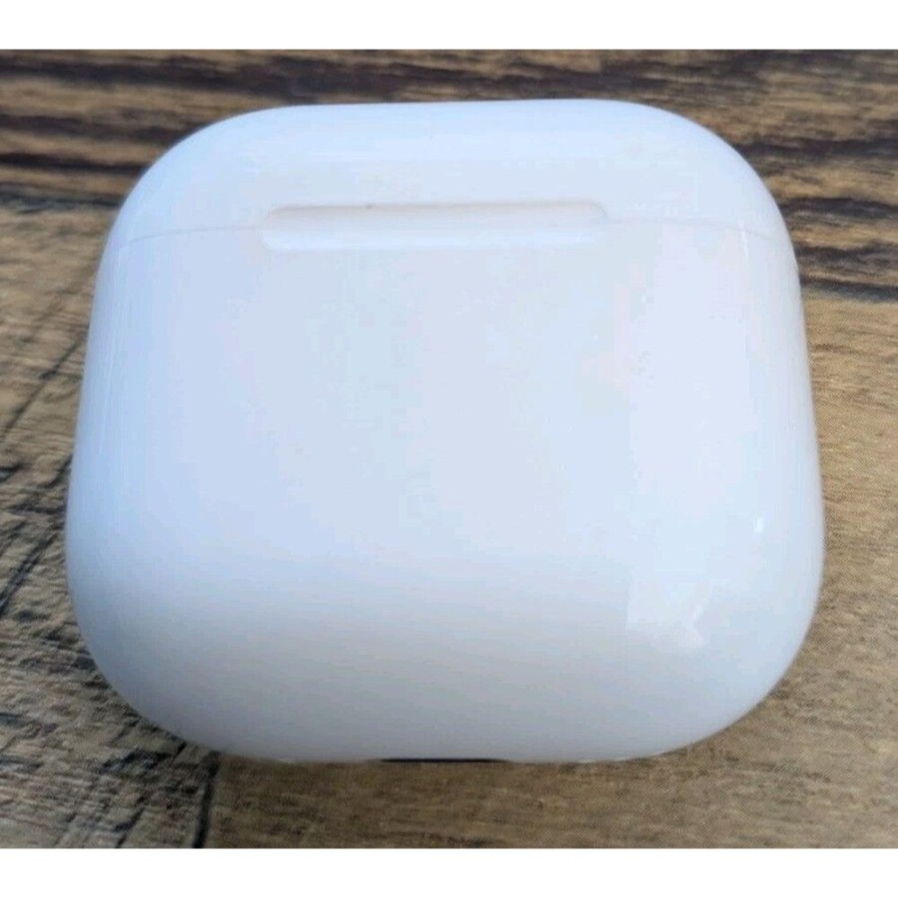Apple AirPods 4 (ANC) with Active Noise Cancellation - Charging Case A3059